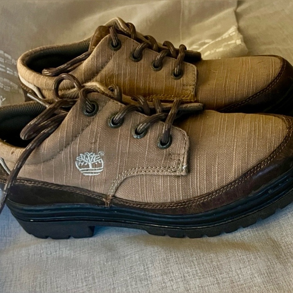 Timberland Women’s Brown Lace-Up Shoes